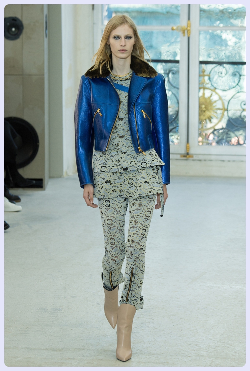    Louis Vuitton img_1603441351_576.j
